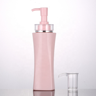 পাইকারি 350ml 500ml বিলাসবহুল গোলাপী স্কোয়ার এয়ারলেস রিফিলযোগ্য শাওয়ার জেল খালি পাম্প বোতল বডি লোশন কন্টেইনার